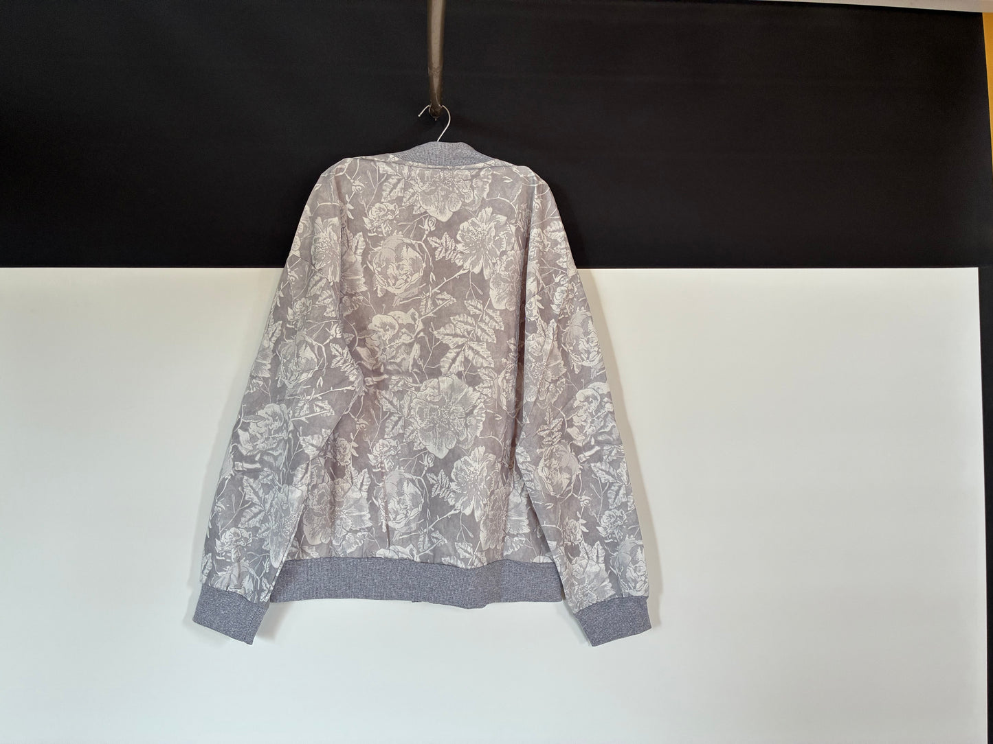 Completo felpa e pantalone Jogger