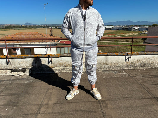 Completo felpa e pantalone Jogger
