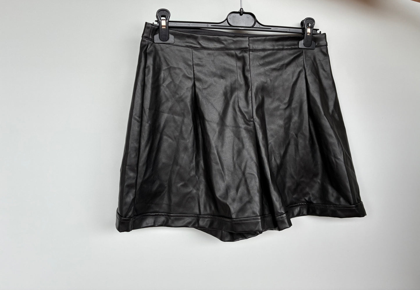 Pantaloncini ecopelle tezenis